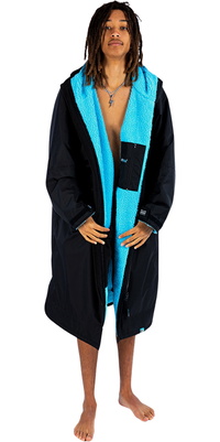 2026 Dryrobe Advance Long Sleeve Changing Robe DALSV3 - Black / Blue